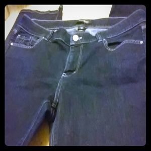 WHITE AND BLACK JEANS FOR WOMAN