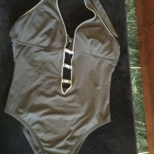 Boston Proper one pc bathing suit 10