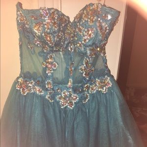 Blue gem Stone's homecoming dress