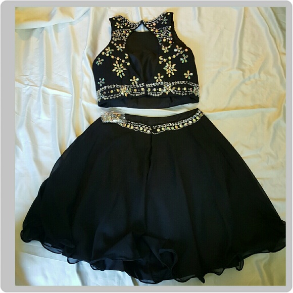 Prom Dress - Picture 3 of 4