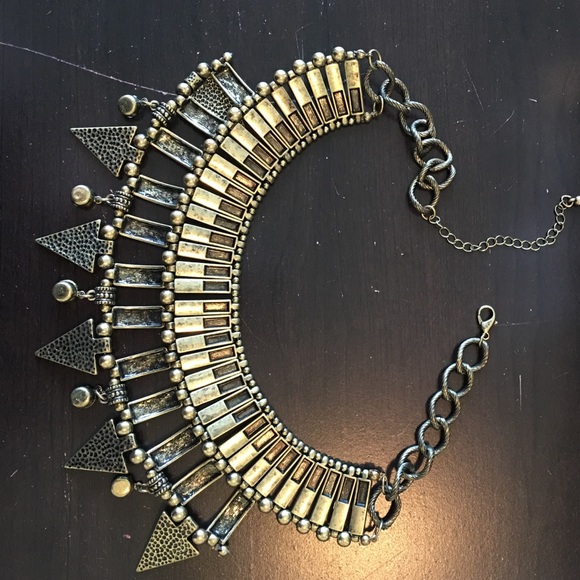 Statement Necklace Antique gold/black rhinestones - Picture 4 of 4