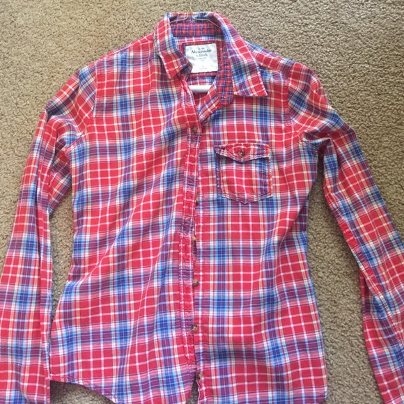Abercrombie & Fitch Plaid button-down shirt small