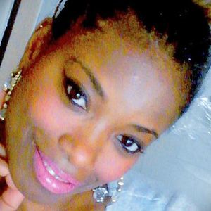 Meet your Posher, Lena