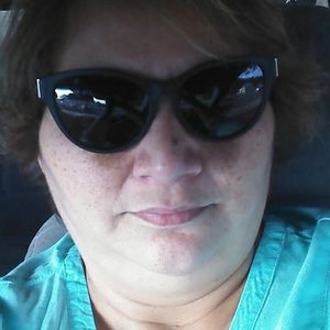 Meet your Posher, Connie