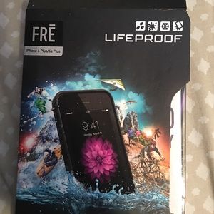 Black life proof iPhone 6 Plus case
