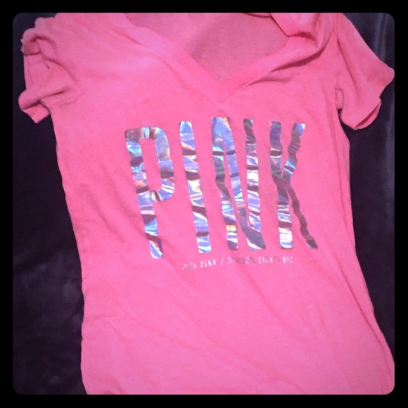 Bundle 2 PINK Med tshirts