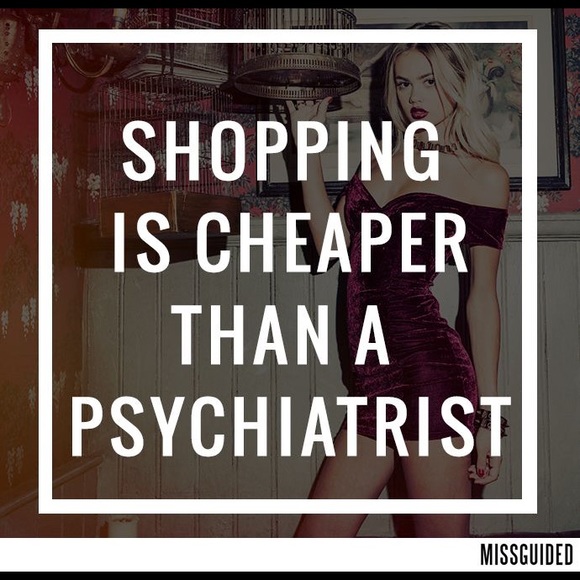 Vintage Clip On Earrings - Picture 3 of 3