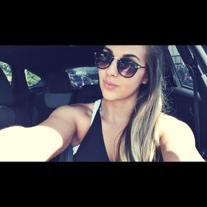 Meet your Posher, Katharine