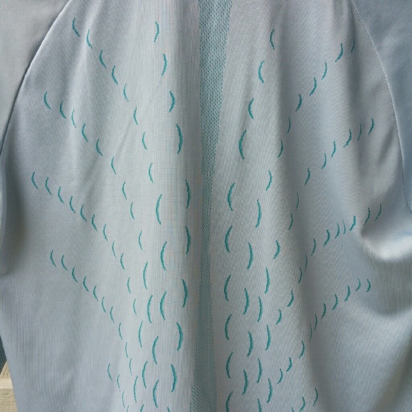 Nike Golf Tech Jacket - Picture 4 of 4