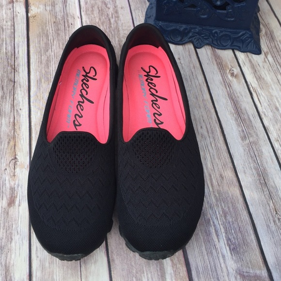 Skechers Go Walk Memory Foam Slip Ons NWOT