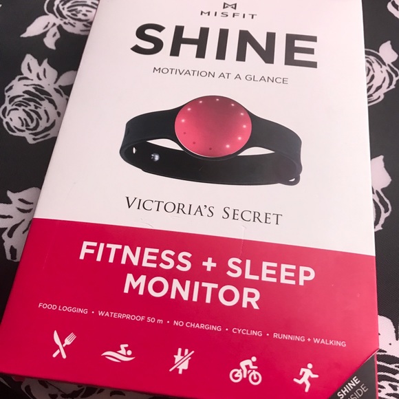 Misfit - Picture 1 of 3