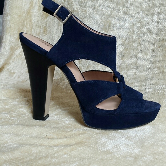 ⌛️CLEARANCE  - Evelyn,  strappy heel, midnight blue, sz 7 - Picture 1 of 4