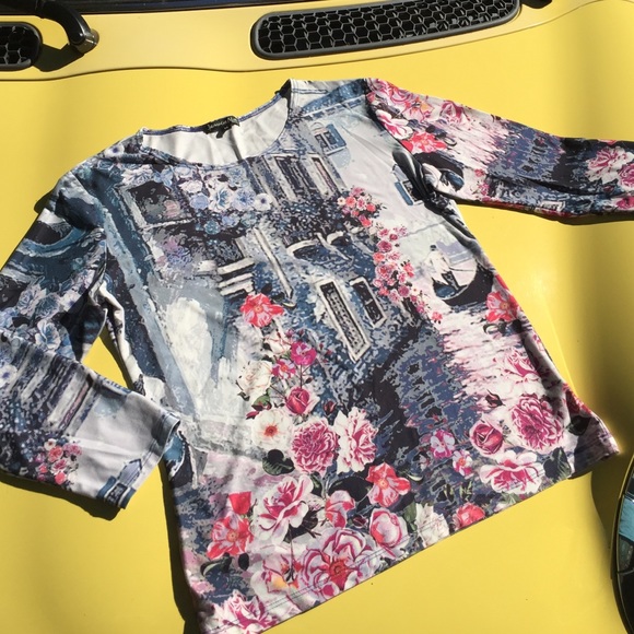 Jessica Max top