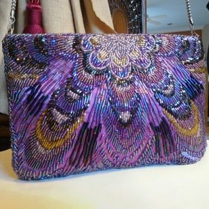 Vintage La Regale Ltd. Iridescent beaded purse