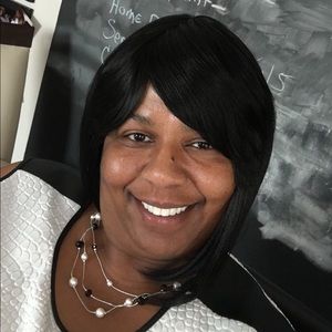 Meet your Posher, Toni