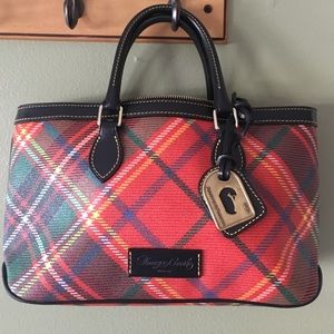 Dooney & Bourke  purse