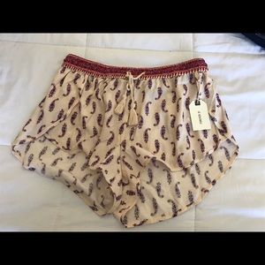 forever 21 patterned shorts | size medium