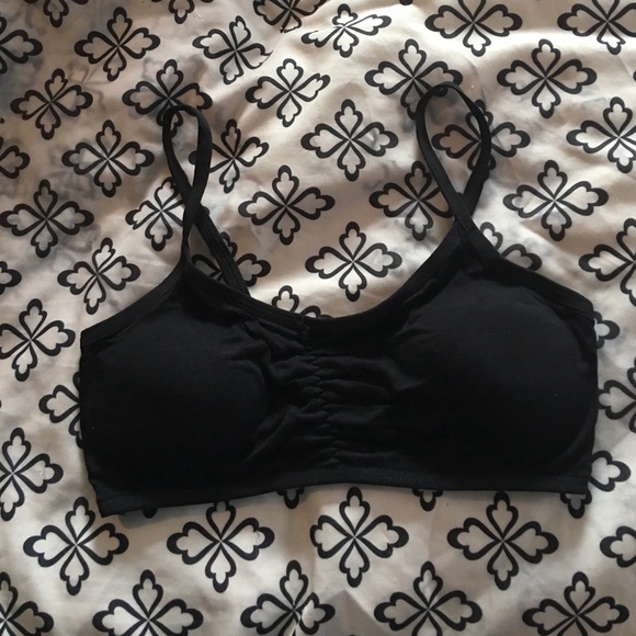 Bralette black! Never worn! Brand New🎀