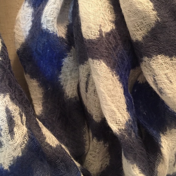 SOLD - Picture 3 of 4