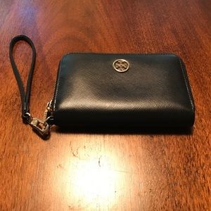 Tory Burch Wristlet