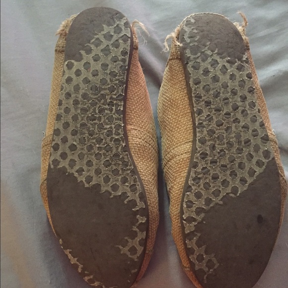 Toms - Picture 4 of 4