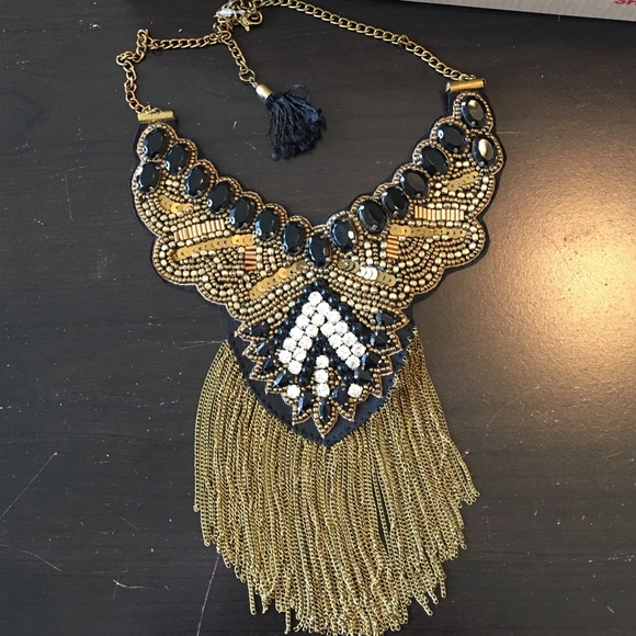 Jewelry - Statement Necklace Black / Gold W/ Rhinestones