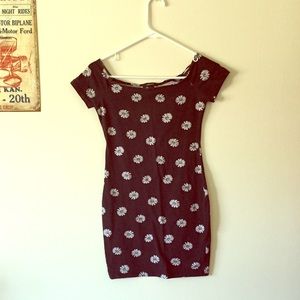 Cute BodyCon Flower Dress!