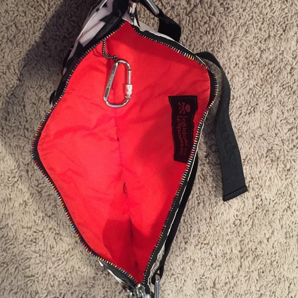 Bag - Picture 3 of 4