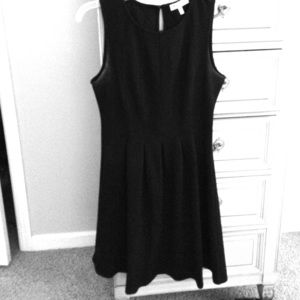 Sleeveless dress