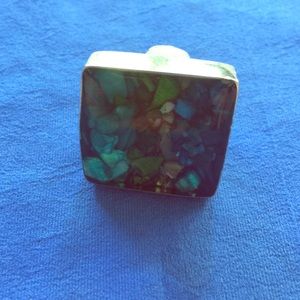 FINAL SALE!  Fashion ring