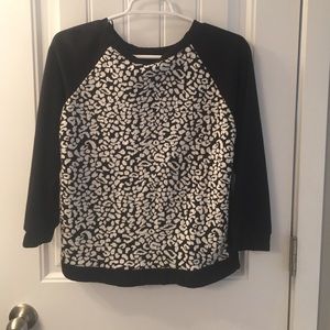 Sweater with 3/4 length sleeves