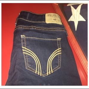Hollister Dark wash