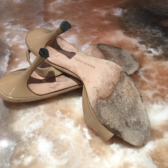 Manolo Blahnik patent leather tan slingback heels - Picture 4 of 4