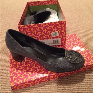 Tory Burch Amy Heel