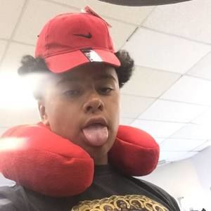 Meet your Posher, Luis