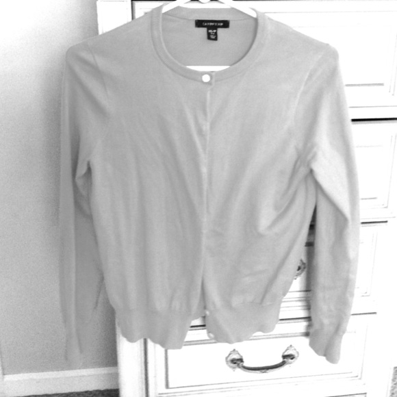 Cardigan sweater