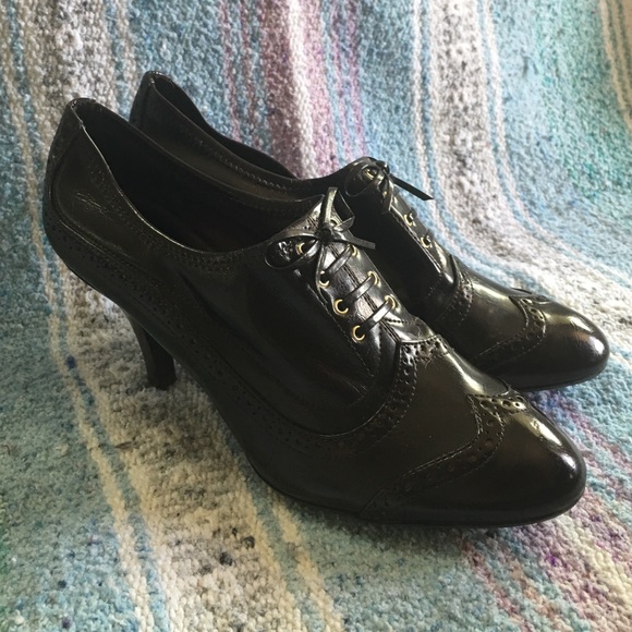 Brown Oxford Heels