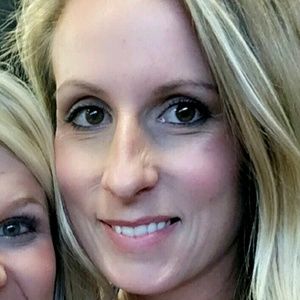 Meet your Posher, Kelli