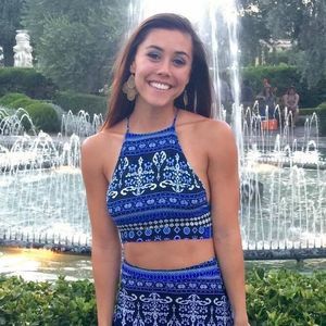 Meet your Posher, Christine