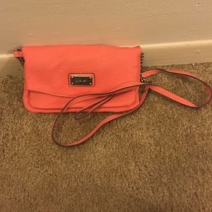 🎉Price Drop!! Nine West Coral Crossbody