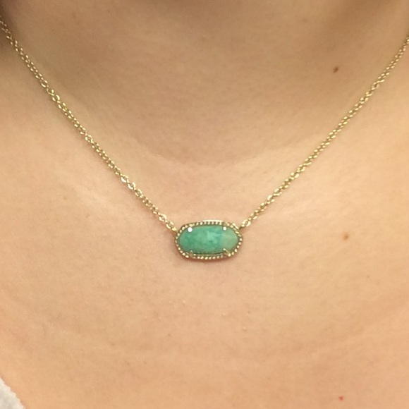 Kendra Scott Necklace