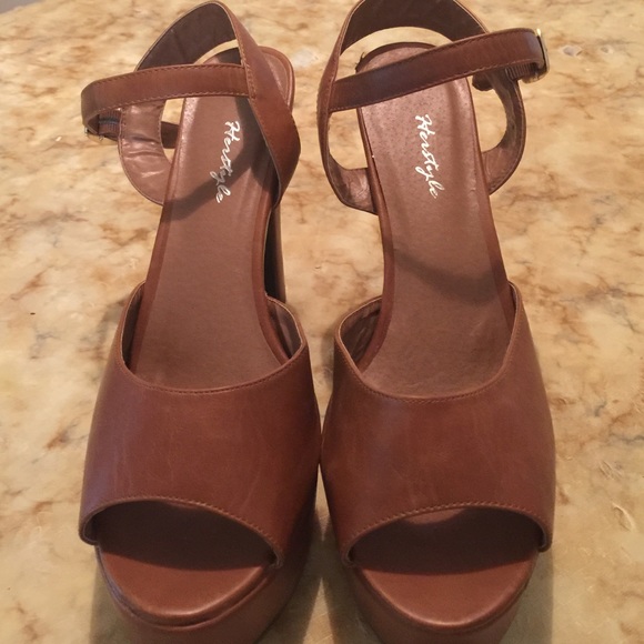 Camel heels