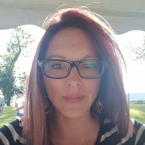 Meet your Posher, Stacy