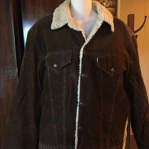 Vintage Levi's Sherpa lined jacket