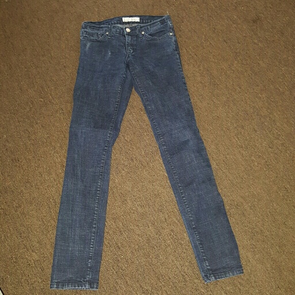 Straight leg blue jeans