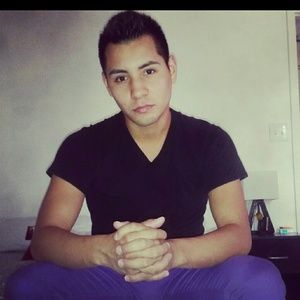 Meet your Posher, Omar