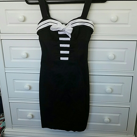 Betsey black sailor dress - Picture 1 of 2