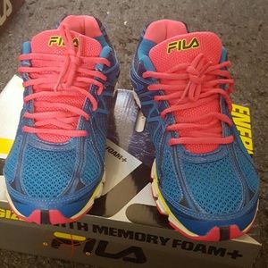 FILA  Women's Sneakers with memory foam