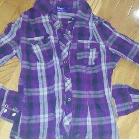 Plaid top