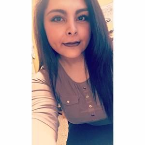 Meet your Posher, Cynthia